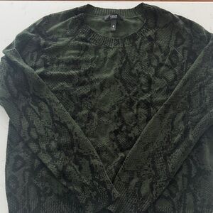 Aqua Cashmere sweater Forest Green Patterned size medium